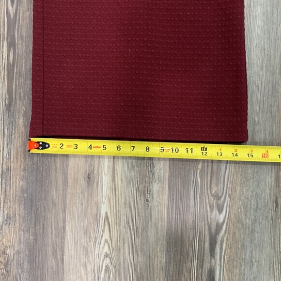 Ann Taylor LOFT Textured MIDI Pencil Skirt - Picture 3 of 8